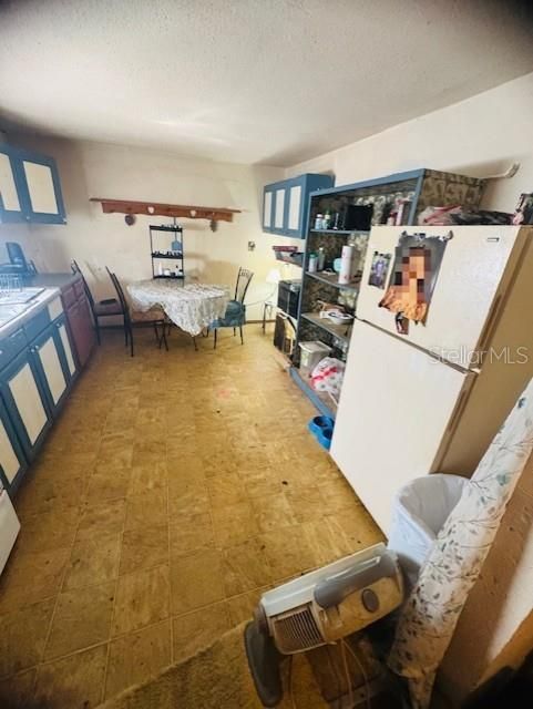 En Venta: $177,900 (2 camas, 1 baños, 724 Pies cuadrados)