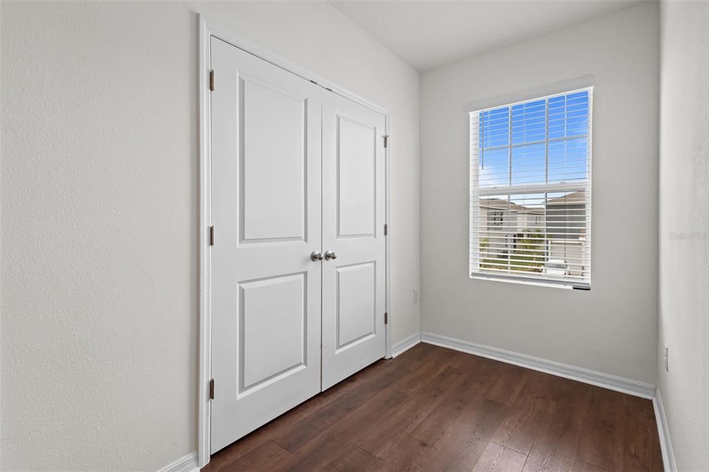 Activo con contrato: $299,900 (3 camas, 2 baños, 1673 Pies cuadrados)