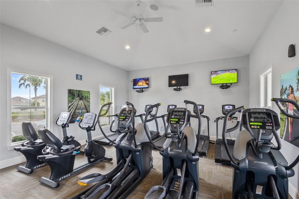 Activo con contrato: $299,900 (3 camas, 2 baños, 1673 Pies cuadrados)