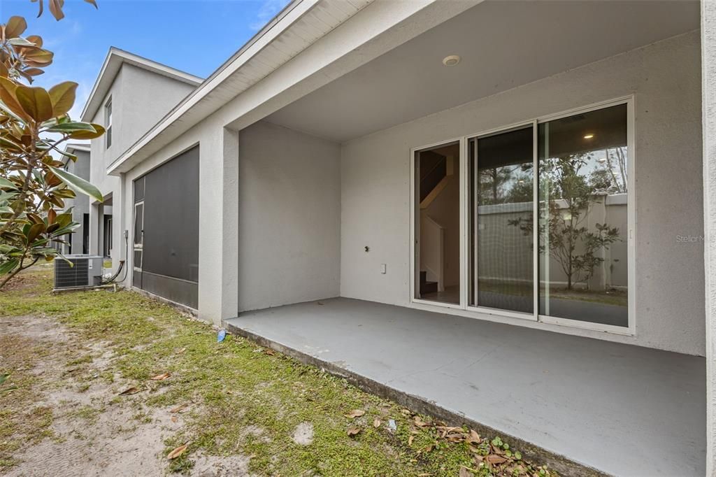Activo con contrato: $299,900 (3 camas, 2 baños, 1673 Pies cuadrados)