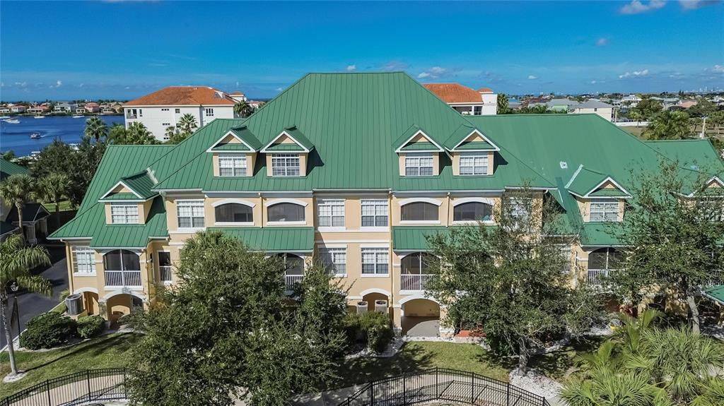 En Venta: $459,000 (3 camas, 3 baños, 3092 Pies cuadrados)