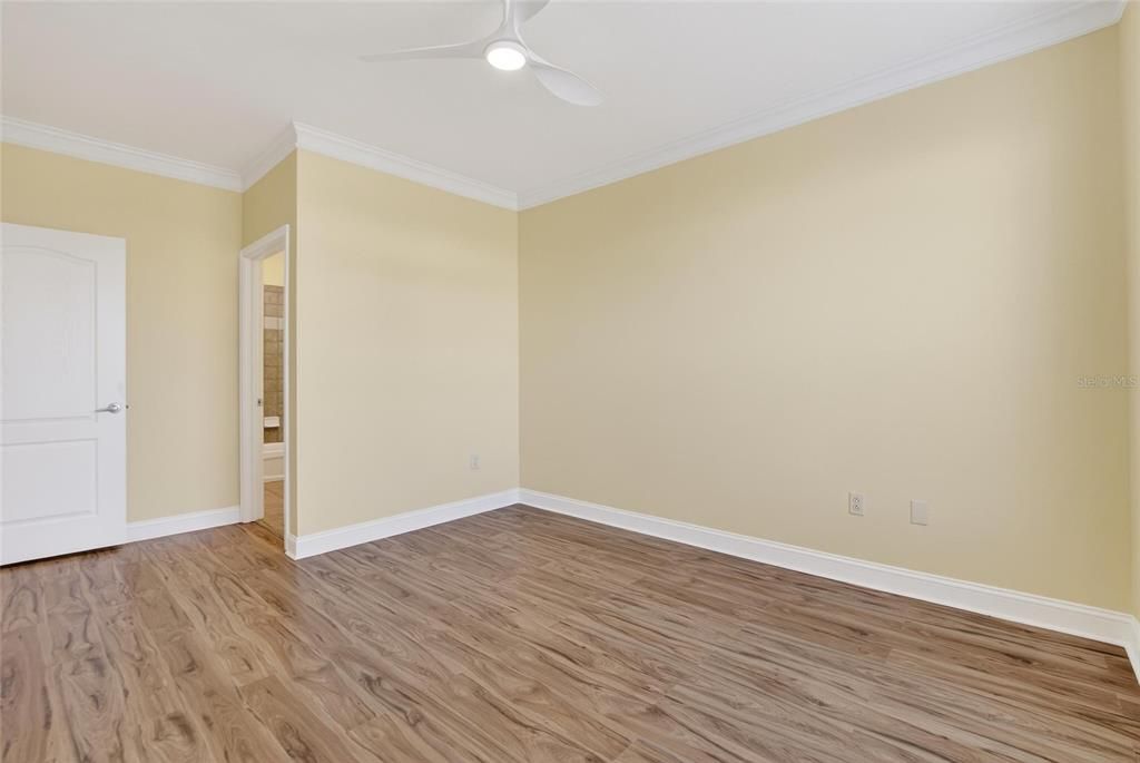 En Venta: $459,000 (3 camas, 3 baños, 3092 Pies cuadrados)