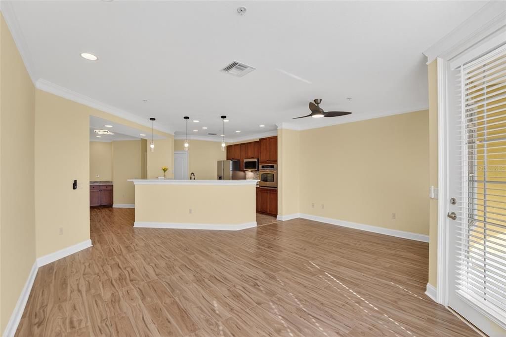 En Venta: $459,000 (3 camas, 3 baños, 3092 Pies cuadrados)