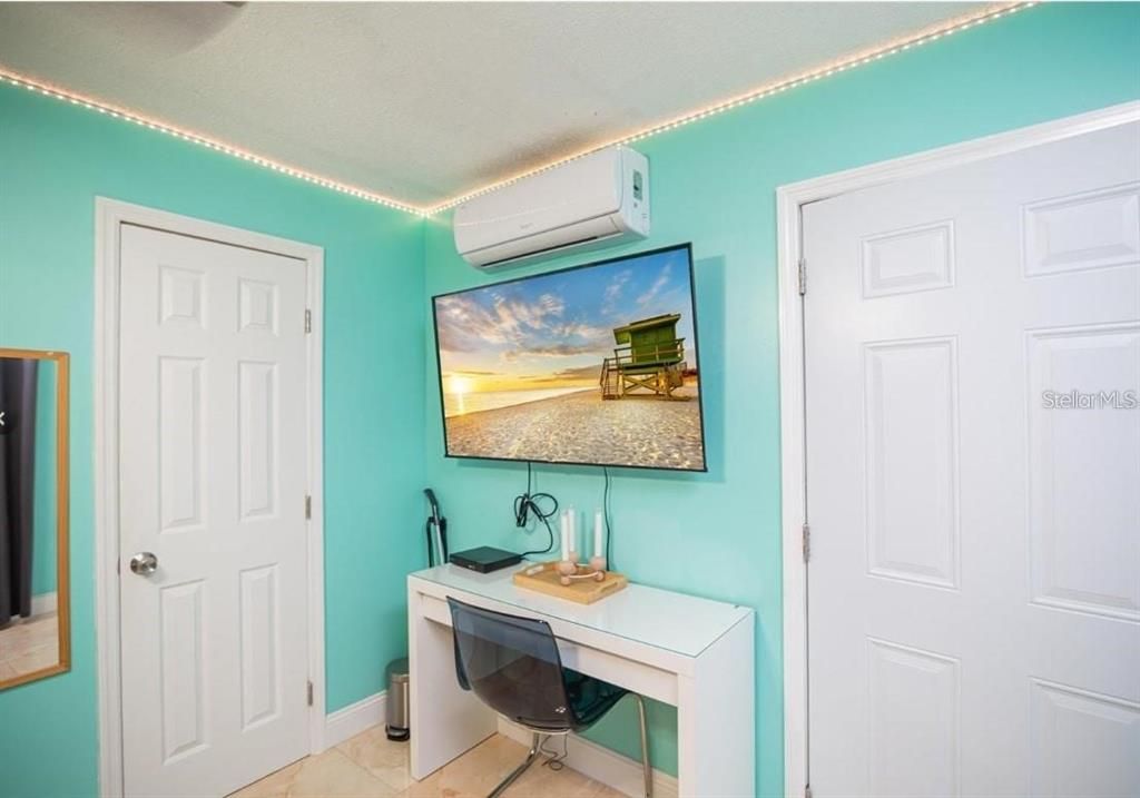 В аренду: $1,150 (1 спален, 1 ванн, 890 Квадратных фут)