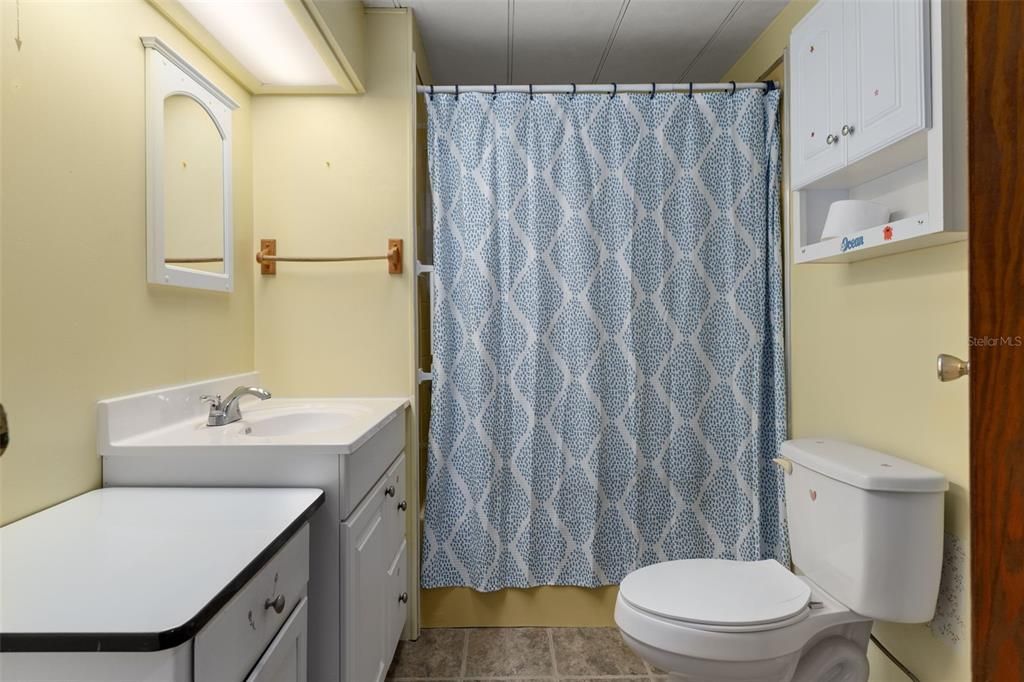 For Sale: $139,900 (2 beds, 2 baths, 1152 Square Feet)