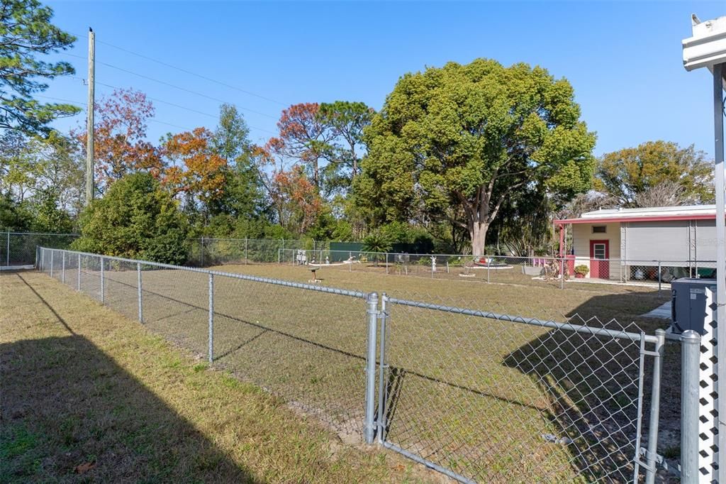 For Sale: $139,900 (2 beds, 2 baths, 1152 Square Feet)