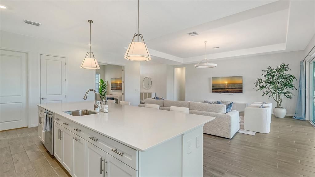 For Rent: $11,500 (3 beds, 3 baths, 2799 Square Feet)