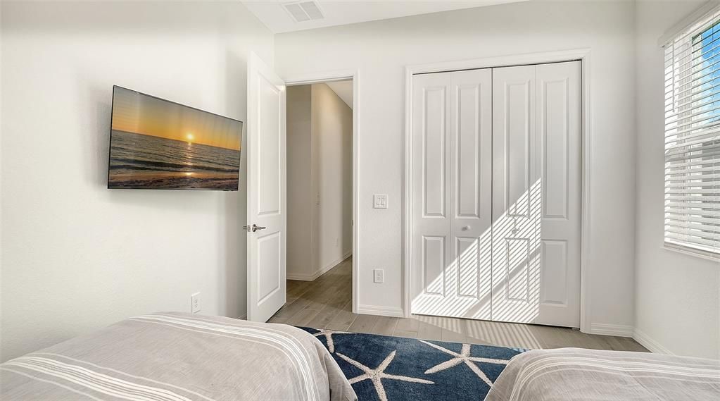 For Rent: $11,500 (3 beds, 3 baths, 2799 Square Feet)