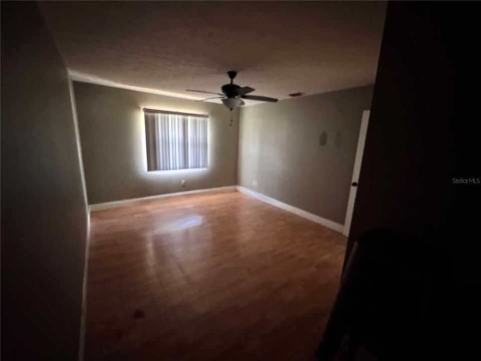 На продажу: $289,900 (2 спален, 2 ванн, 1627 Квадратных фут)