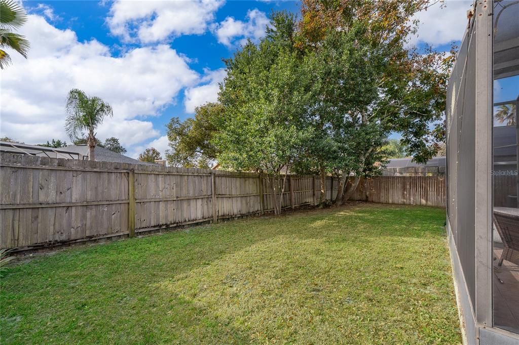 Active With Contract: $350,000 (3 beds, 2 baths, 1206 Square Feet)
