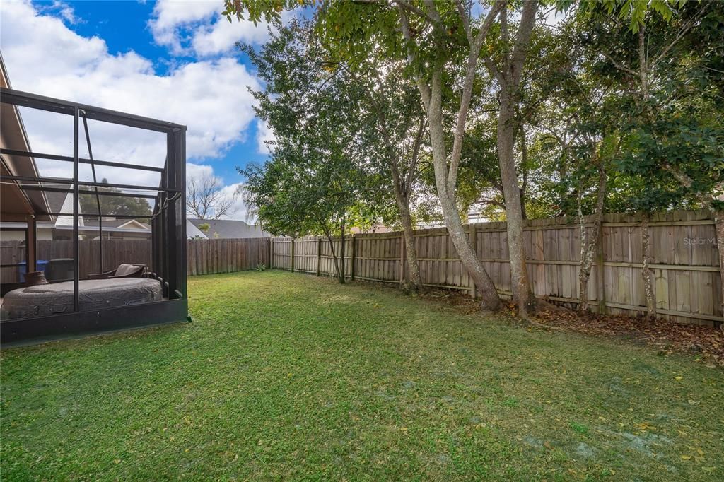 Active With Contract: $350,000 (3 beds, 2 baths, 1206 Square Feet)