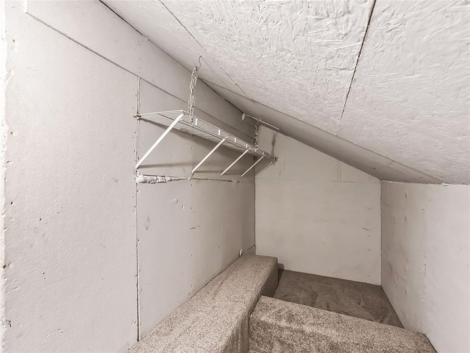 En Venta: $399,900 (2 camas, 2 baños, 1371 Pies cuadrados)