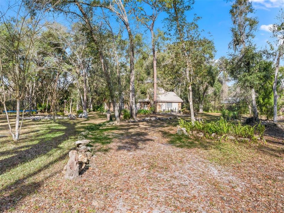 En Venta: $399,900 (2 camas, 2 baños, 1371 Pies cuadrados)