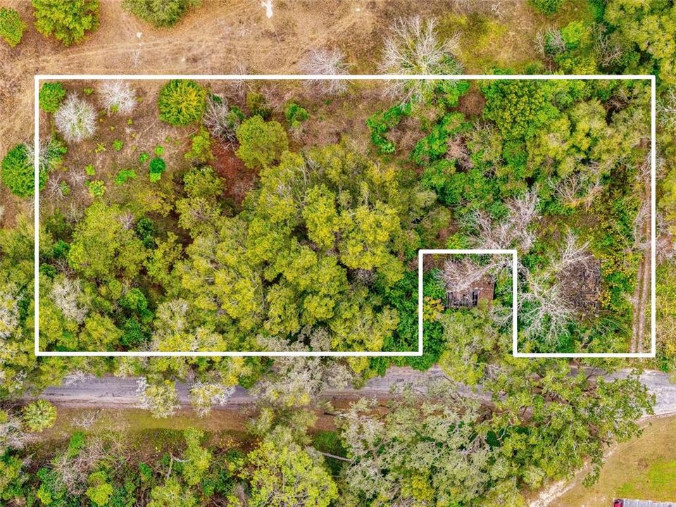 На продажу: $69,900 (1.74 acres)