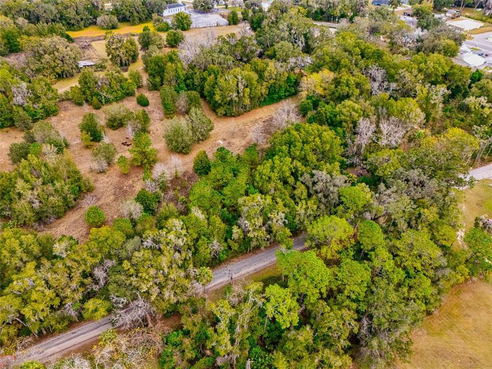 На продажу: $69,900 (1.74 acres)