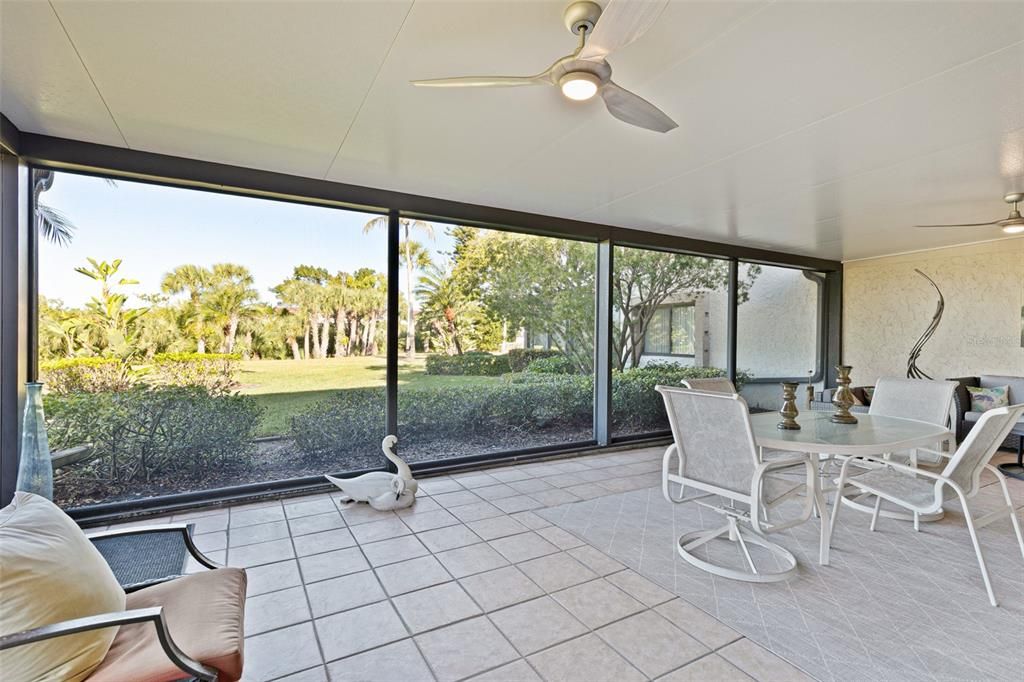 For Sale: $200,000 (2 beds, 2 baths, 1547 Square Feet)