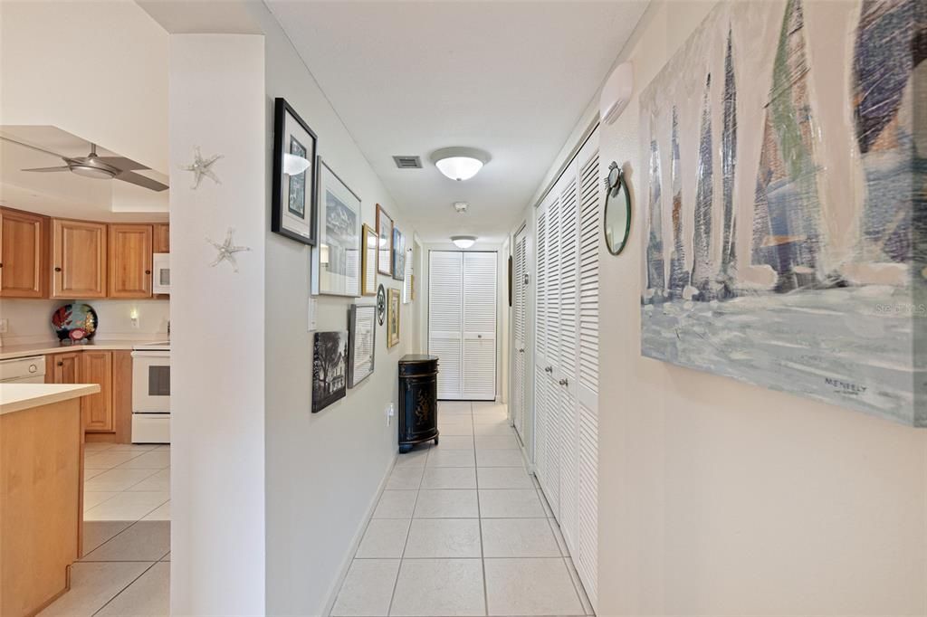 For Sale: $200,000 (2 beds, 2 baths, 1547 Square Feet)