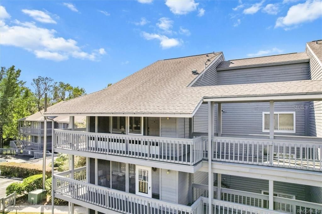 For Sale: $245,000 (2 beds, 1 baths, 730 Square Feet)