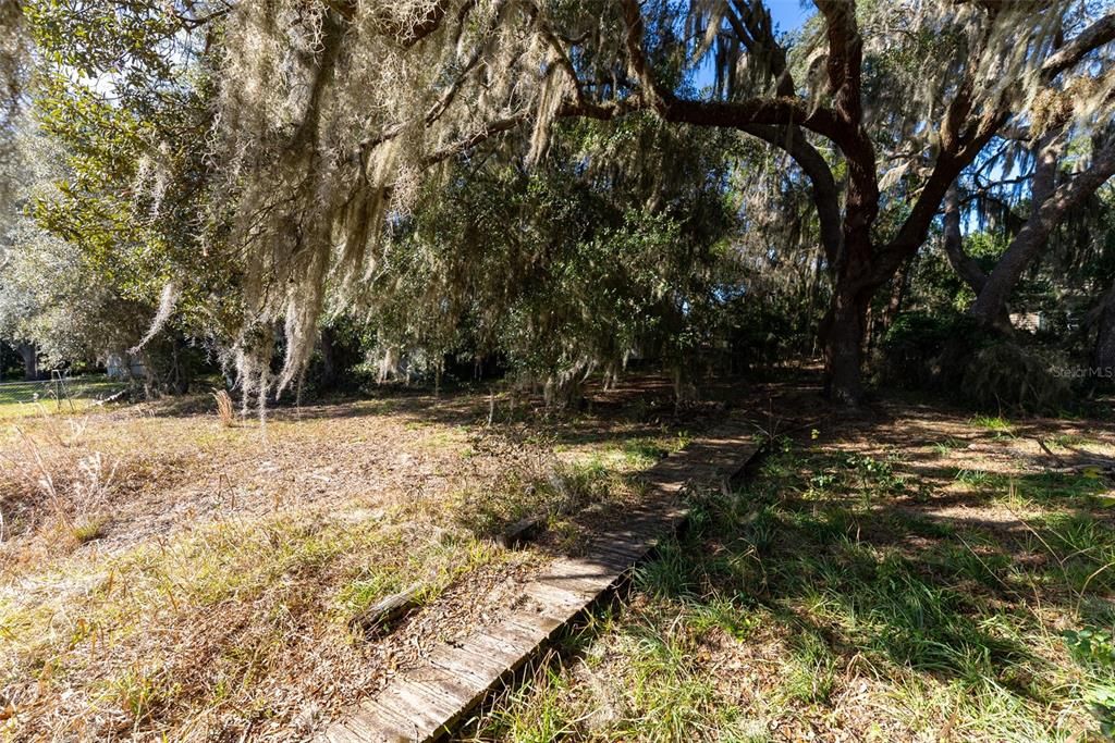 待售: $130,000 (2 贝兹, 2 浴室, 1056 平方英尺)