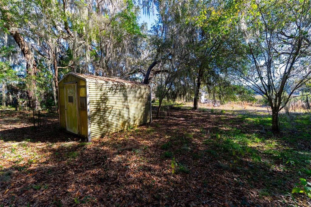 待售: $130,000 (2 贝兹, 2 浴室, 1056 平方英尺)