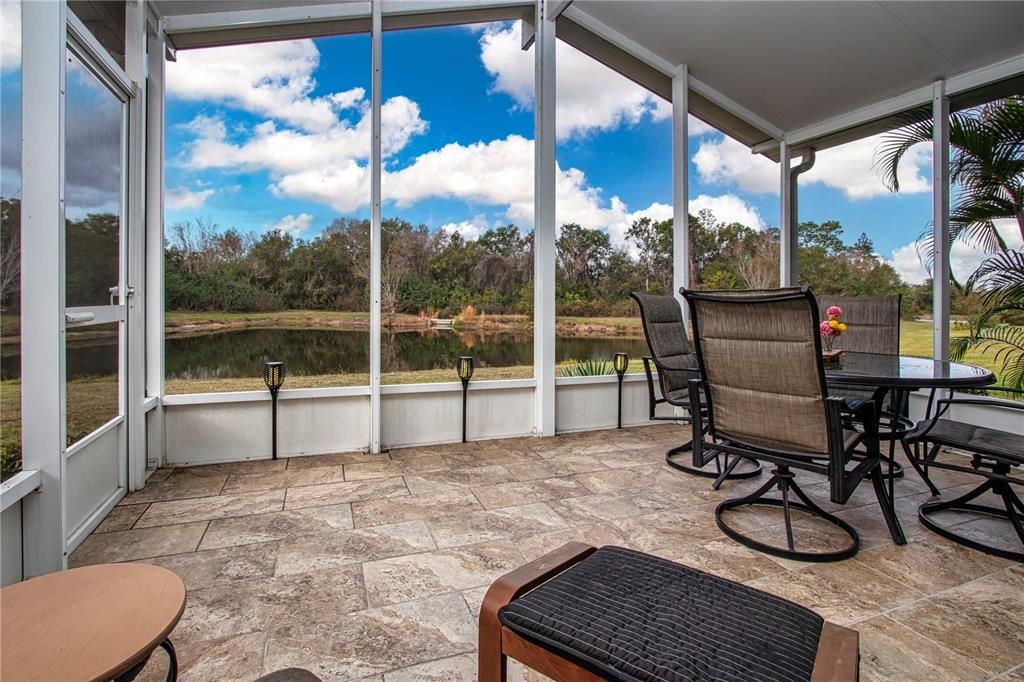 For Sale: $327,000 (2 beds, 2 baths, 1503 Square Feet)