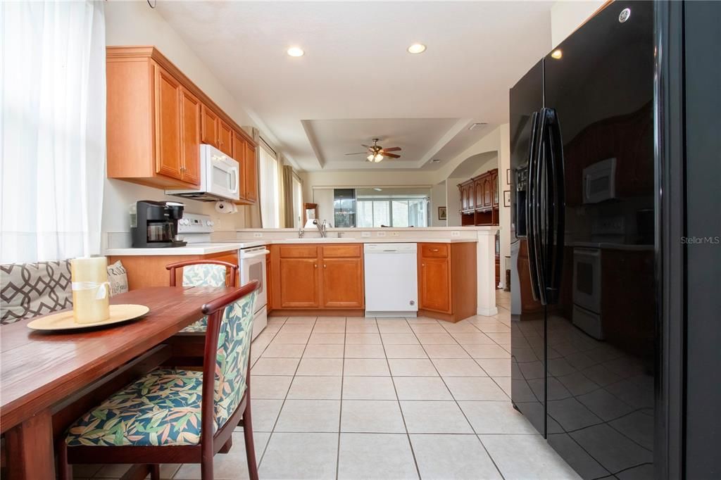 For Sale: $327,000 (2 beds, 2 baths, 1503 Square Feet)