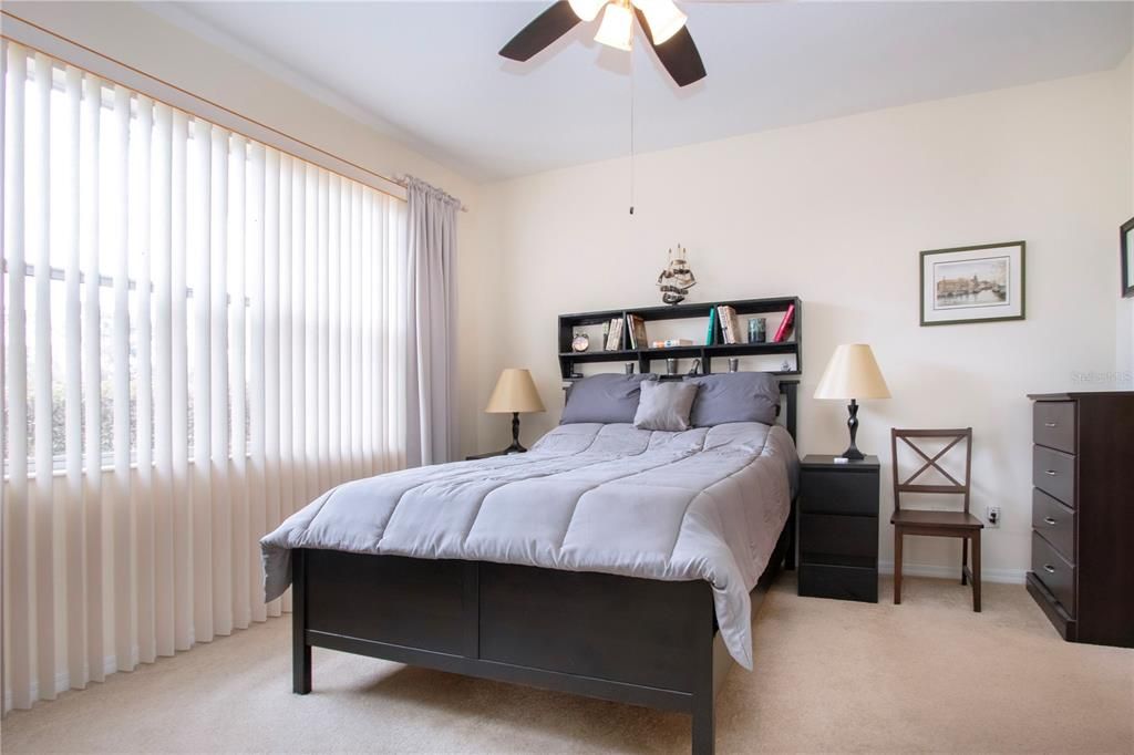 For Sale: $327,000 (2 beds, 2 baths, 1503 Square Feet)