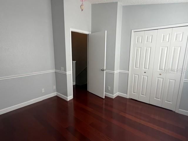 Activo con contrato: $229,900 (2 camas, 1 baños, 1152 Pies cuadrados)