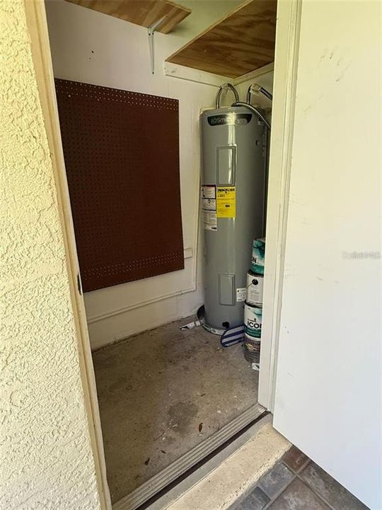 Activo con contrato: $229,900 (2 camas, 1 baños, 1152 Pies cuadrados)