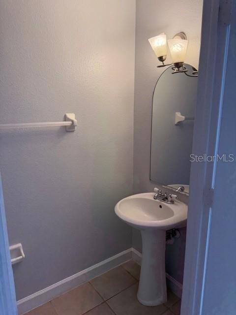 Activo con contrato: $229,900 (2 camas, 1 baños, 1152 Pies cuadrados)