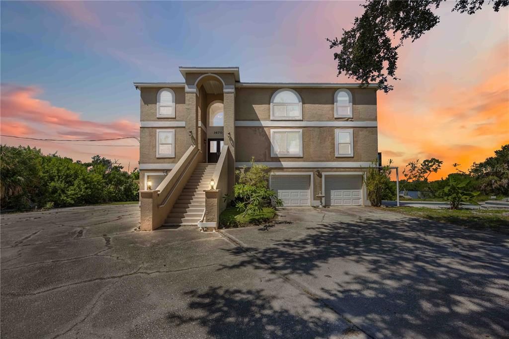En Venta: $1,500,000 (5 camas, 3 baños, 3636 Pies cuadrados)
