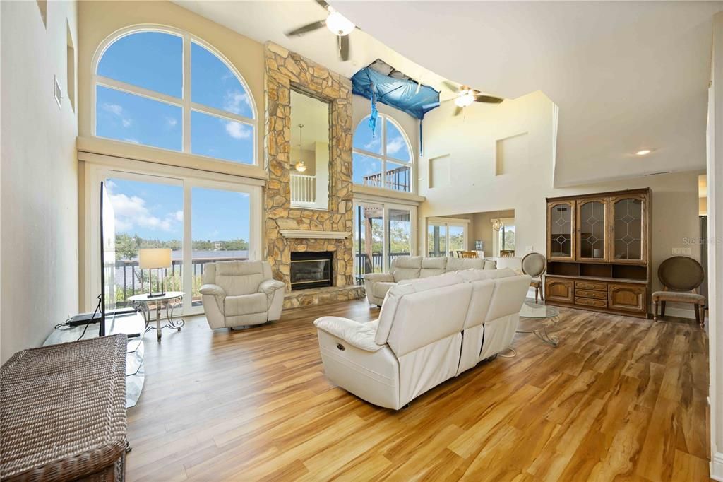 En Venta: $1,500,000 (5 camas, 3 baños, 3636 Pies cuadrados)