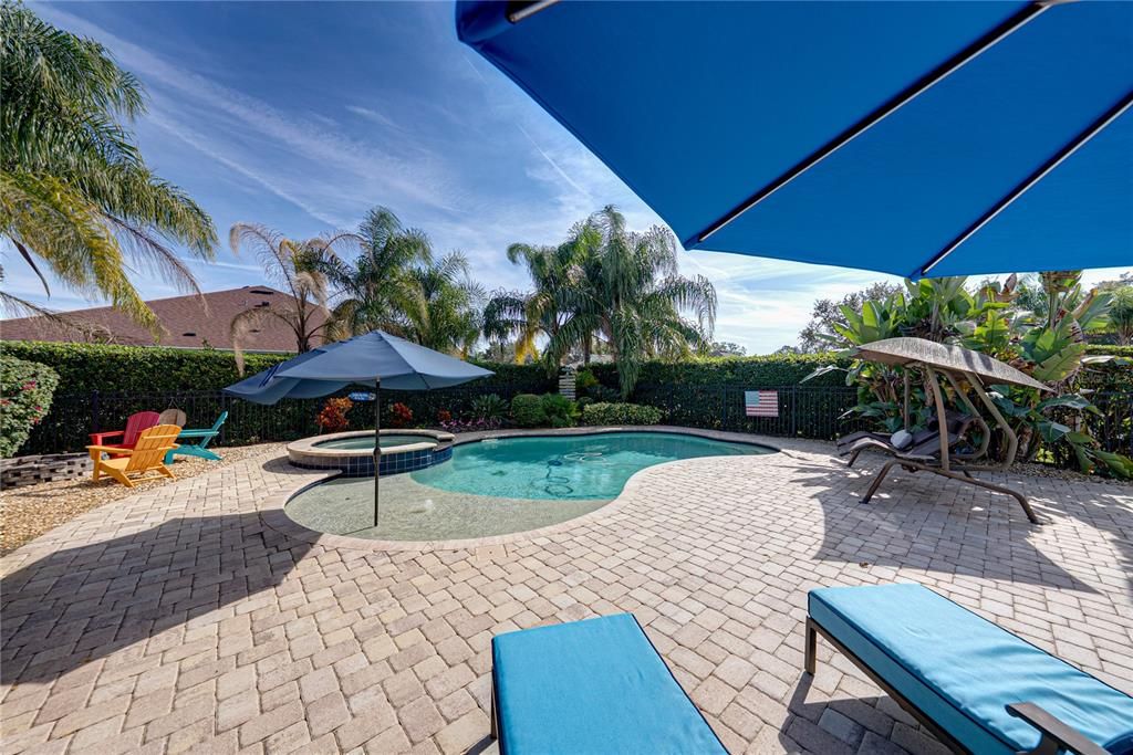 For Sale: $725,000 (4 beds, 3 baths, 2632 Square Feet)
