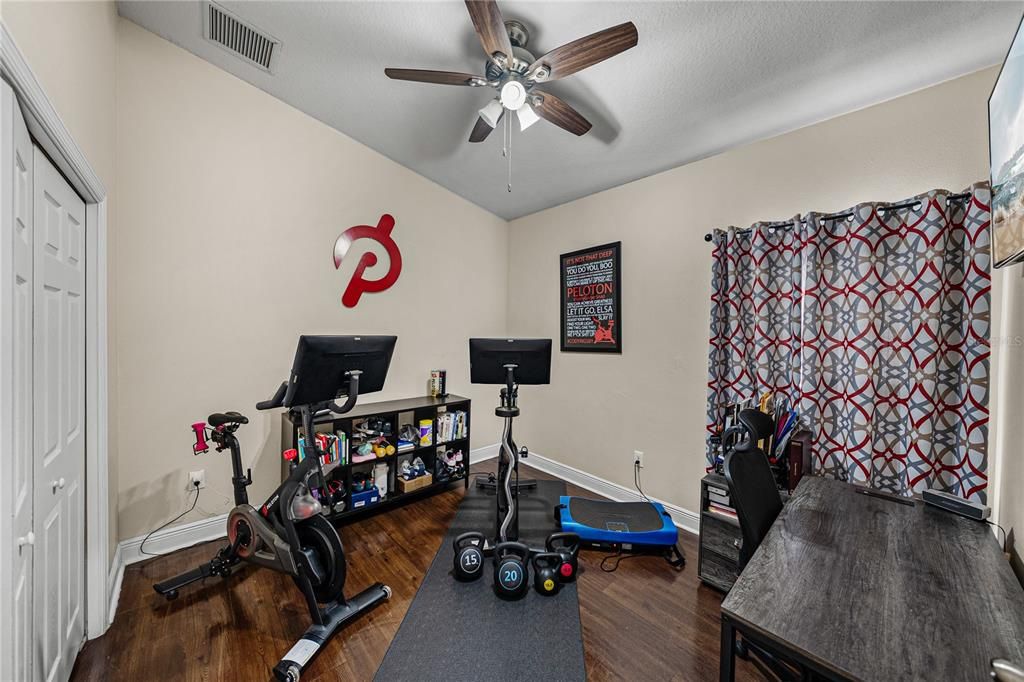 For Sale: $725,000 (4 beds, 3 baths, 2632 Square Feet)
