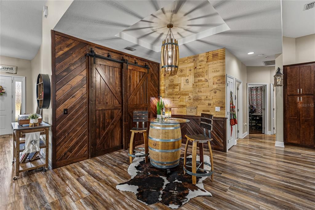 For Sale: $725,000 (4 beds, 3 baths, 2632 Square Feet)