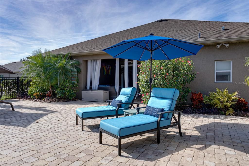 For Sale: $725,000 (4 beds, 3 baths, 2632 Square Feet)