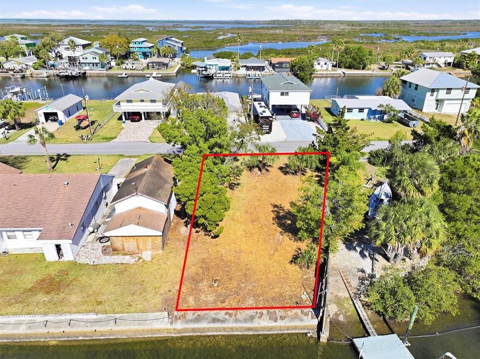 En Venta: $150,000 (0.12 acres)