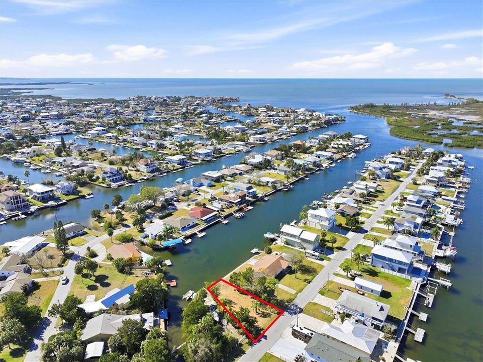 En Venta: $150,000 (0.12 acres)