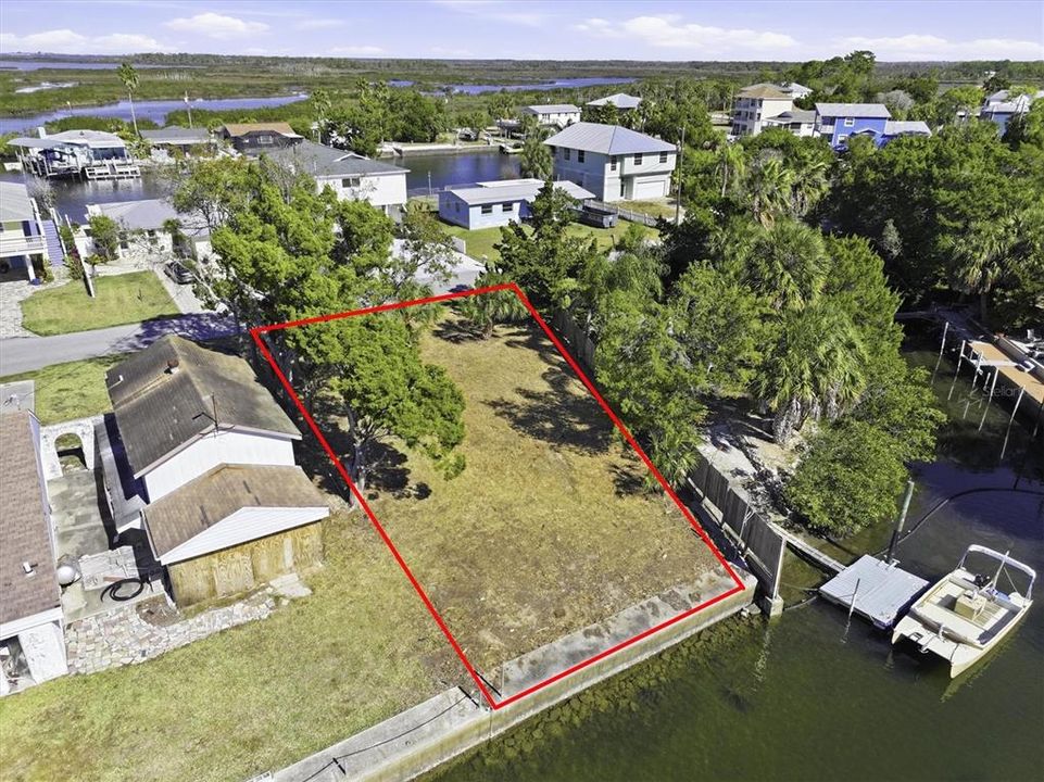 En Venta: $150,000 (0.12 acres)