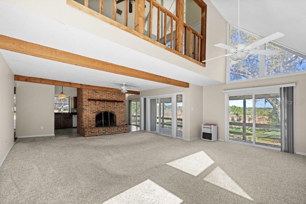 For Sale: $1,500,000 (6 beds, 5 baths, 5071 Square Feet)