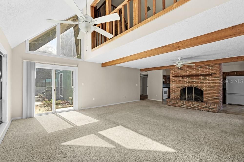For Sale: $1,500,000 (6 beds, 5 baths, 5071 Square Feet)