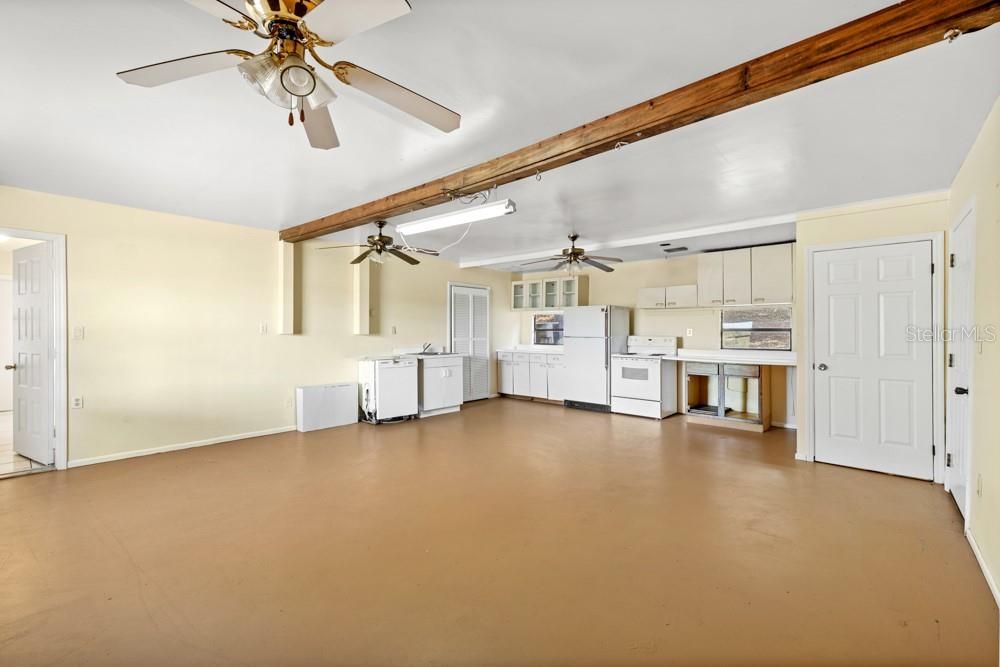 For Sale: $1,500,000 (6 beds, 5 baths, 5071 Square Feet)