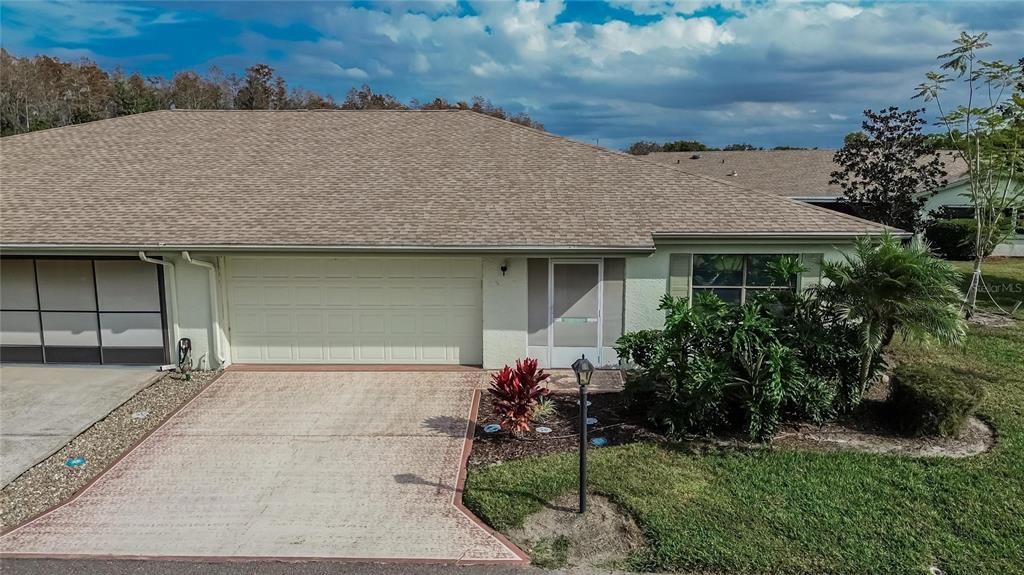 For Sale: $209,000 (2 beds, 2 baths, 1403 Square Feet)
