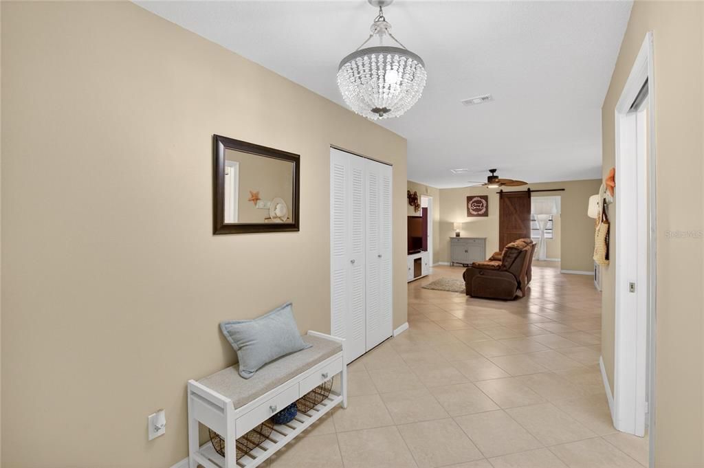 For Sale: $209,000 (2 beds, 2 baths, 1403 Square Feet)