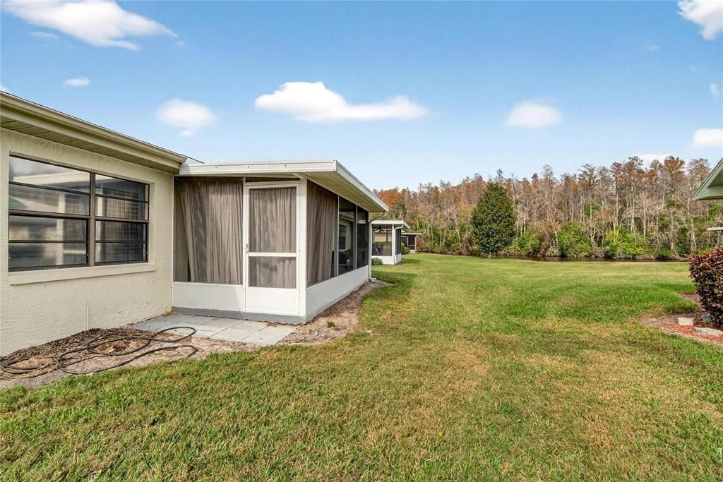 For Sale: $209,000 (2 beds, 2 baths, 1403 Square Feet)