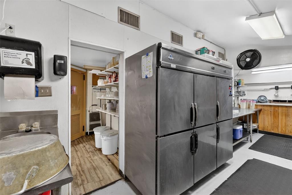 En Venta: $1,100,000 (0 camas, 0 baños, 3568 Pies cuadrados)