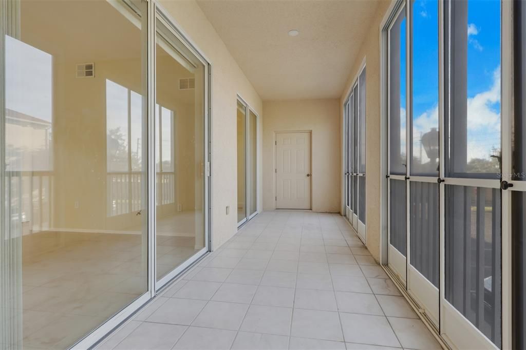 For Rent: $1,600 (2 beds, 2 baths, 1025 Square Feet)
