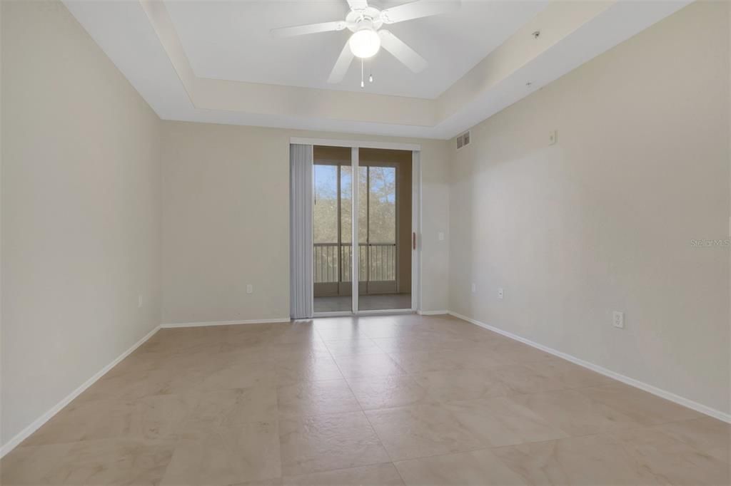 For Rent: $1,600 (2 beds, 2 baths, 1025 Square Feet)