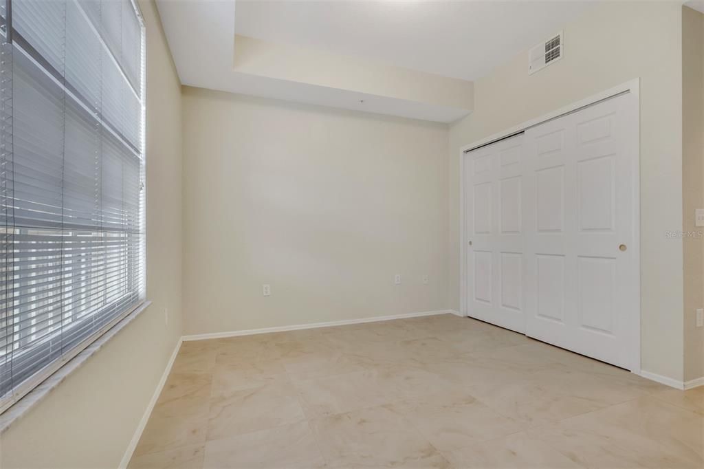 For Rent: $1,600 (2 beds, 2 baths, 1025 Square Feet)