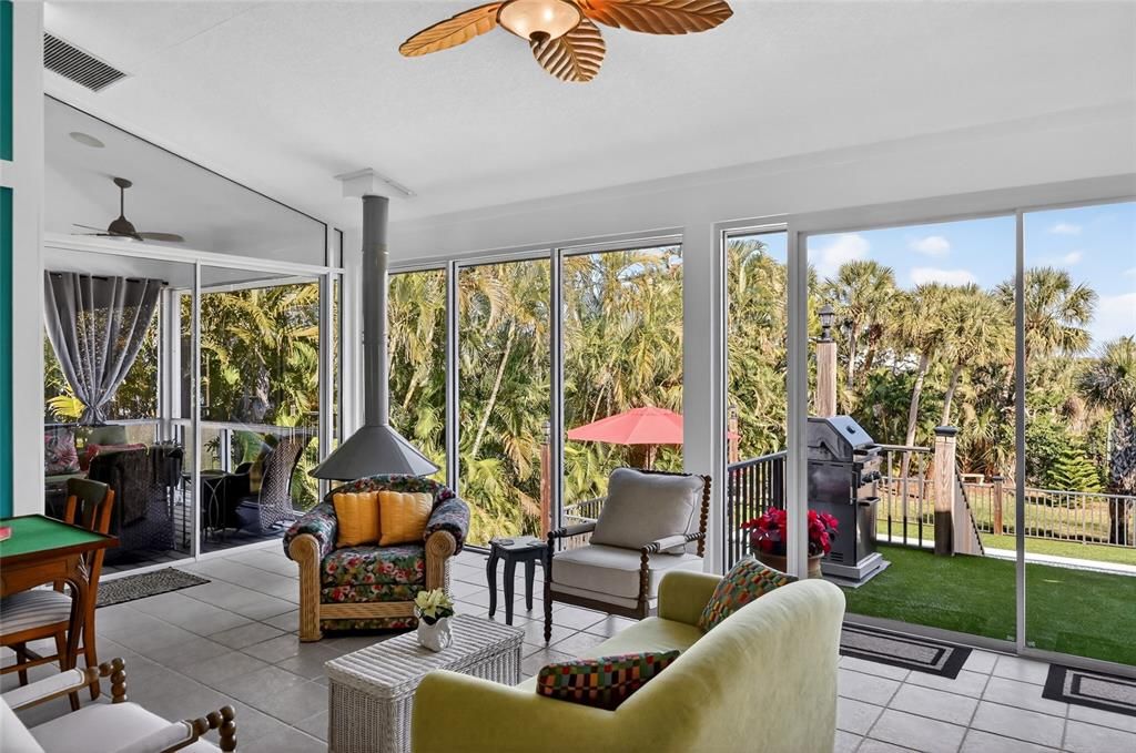 En Venta: $1,299,900 (3 camas, 2 baños, 2395 Pies cuadrados)